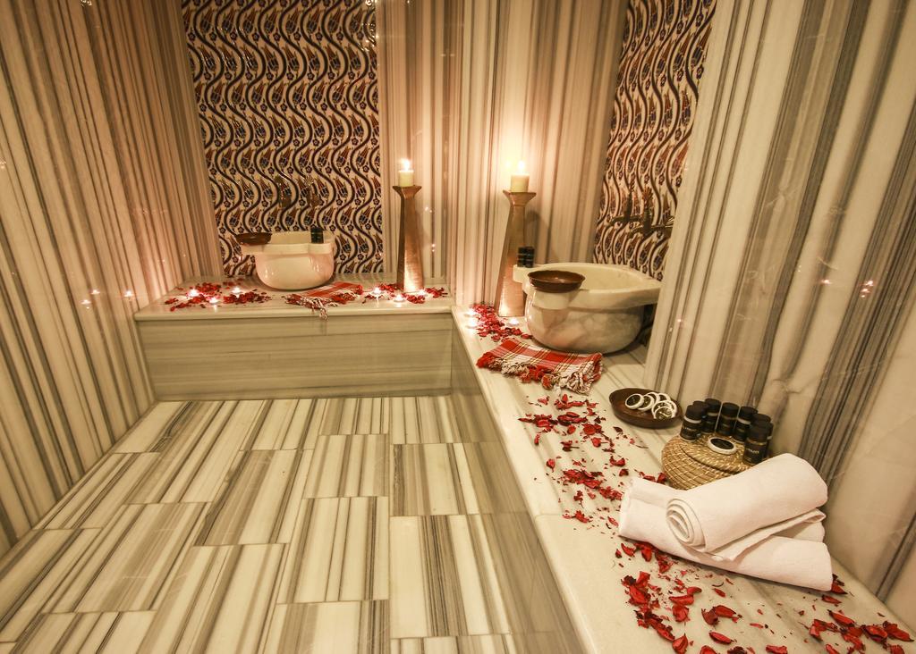A Palace Suites Istanbul Exterior foto