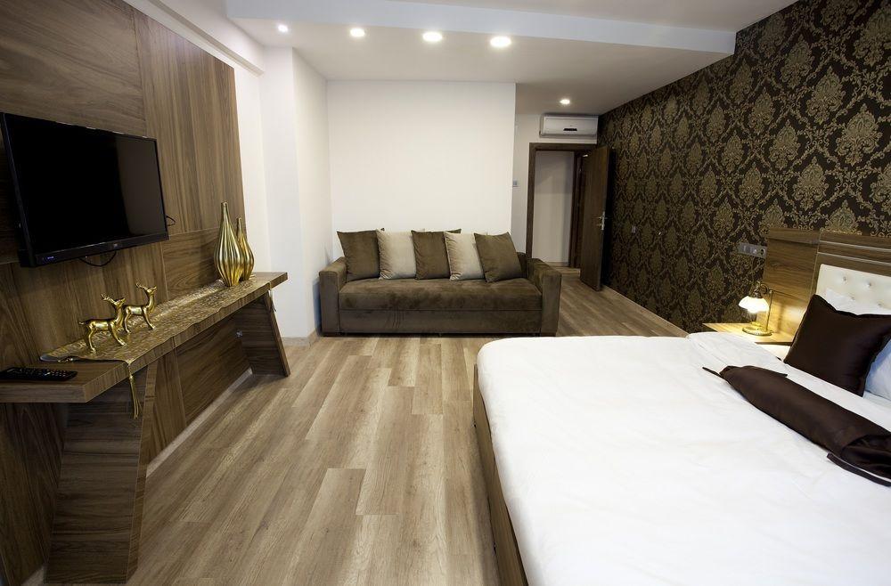 A Palace Suites Istanbul Exterior foto